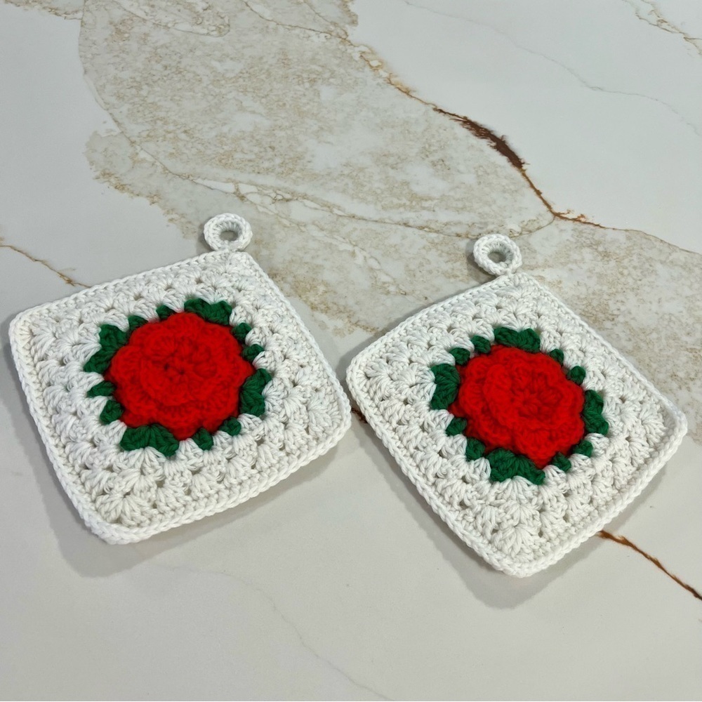 Vintage Crochet Flower Pot Holders